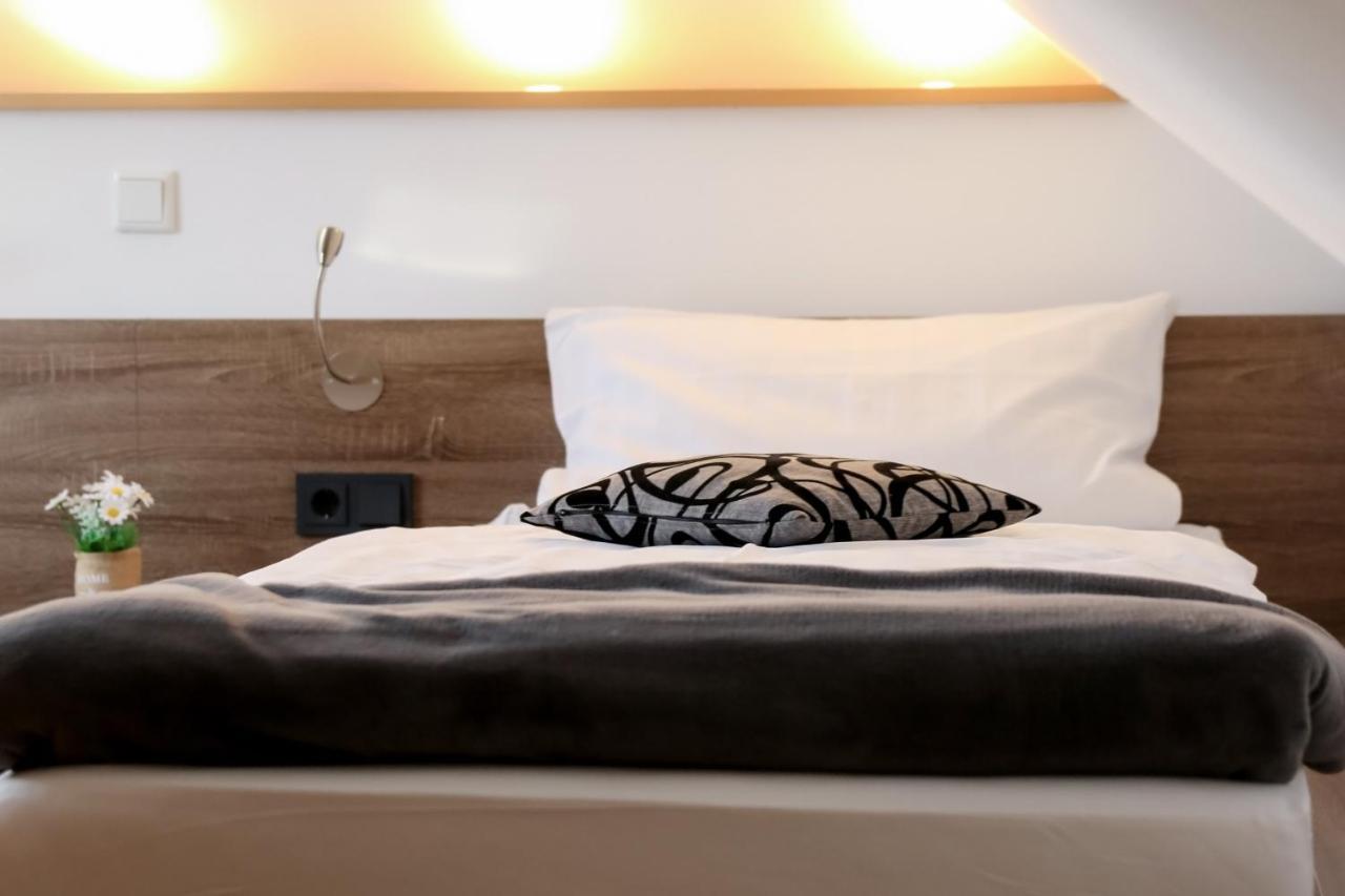 Hotel Gasthof Metzgerei Drei Linden Fulda Ngoại thất bức ảnh